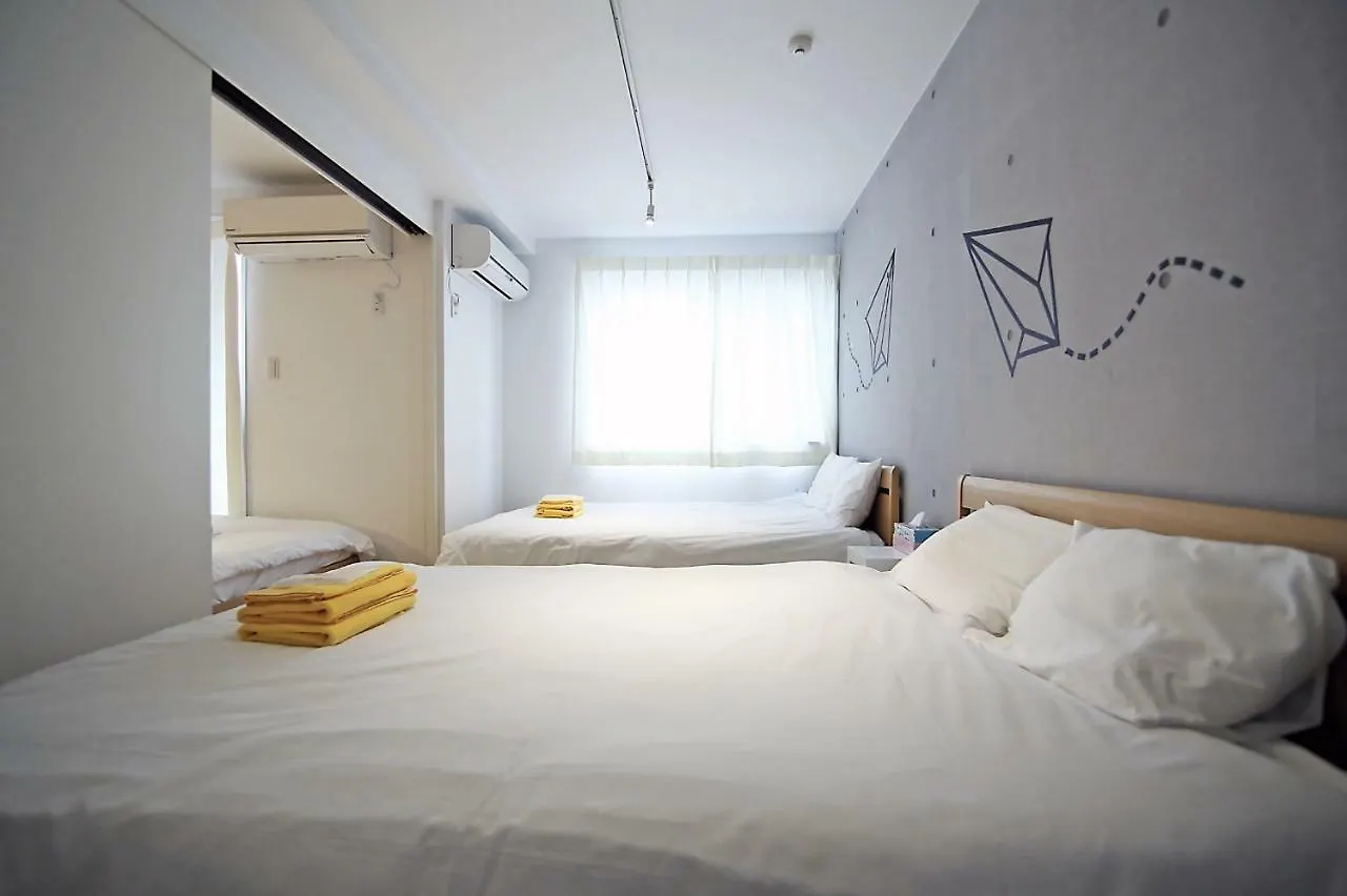 Asakusa Koma House Tokio 2*,